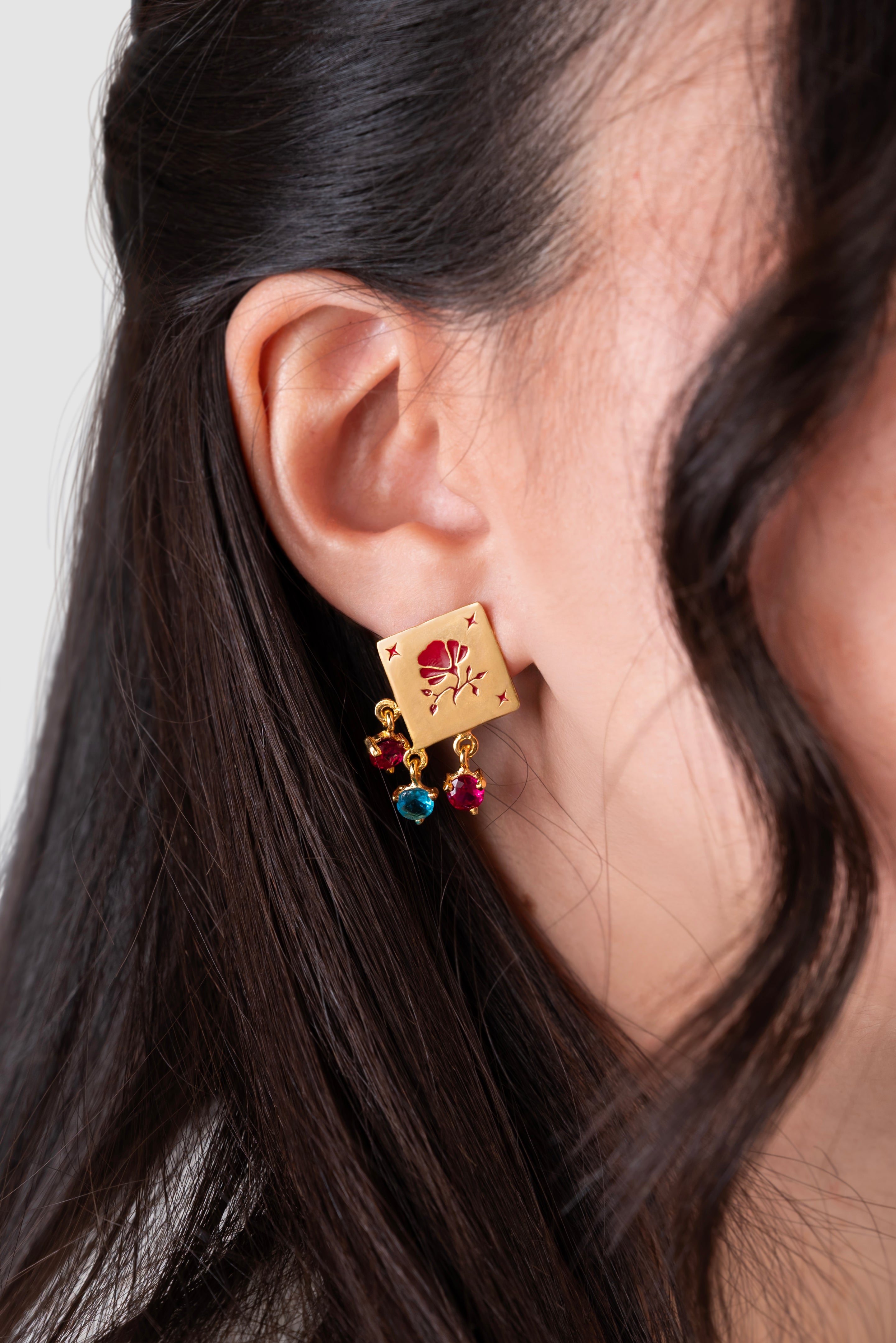 Zahriya Drops Earrings