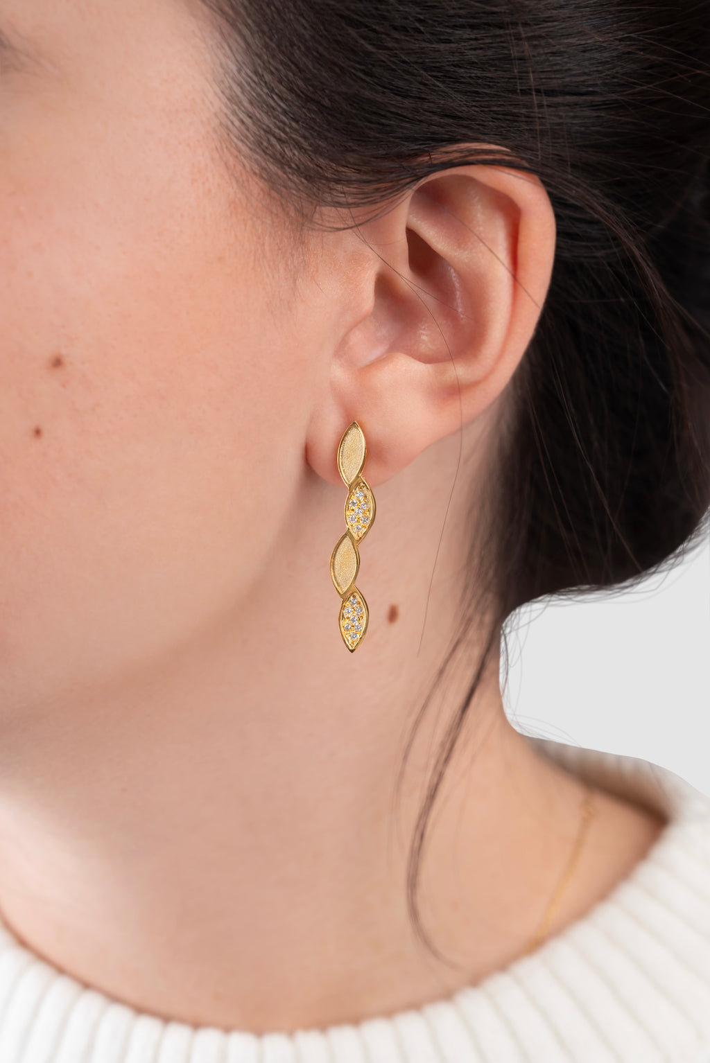 Oyoun Narrow Earrings