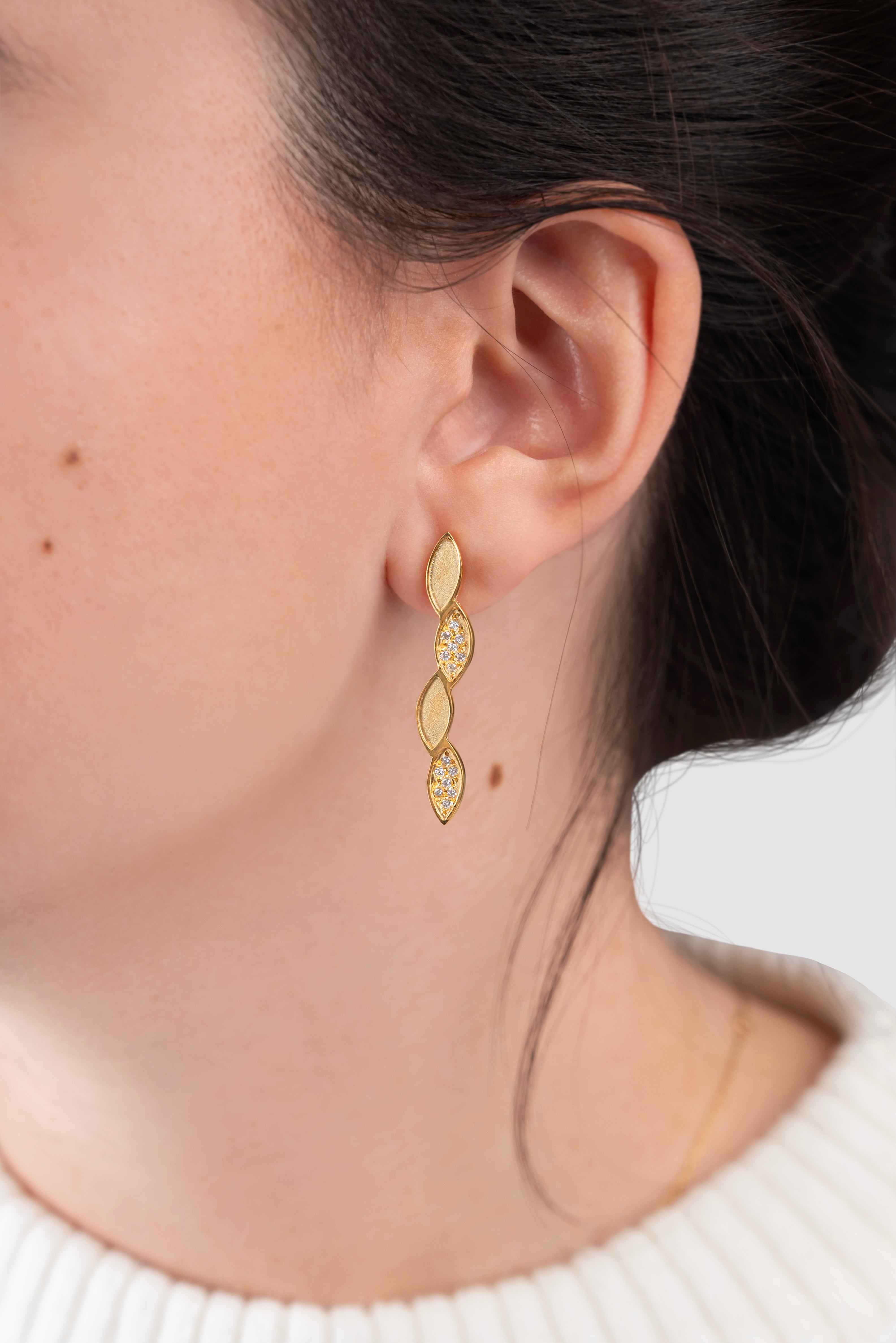 Oyoun Narrow Earrings